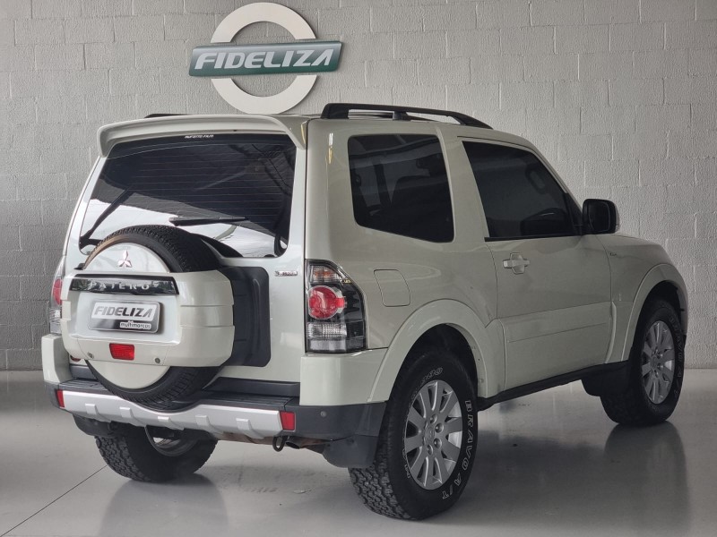 PAJERO FULL 3.8 HPE 4X4 V6 24V GASOLINA 2P AUTOMÁTICO - 2008 - FARROUPILHA