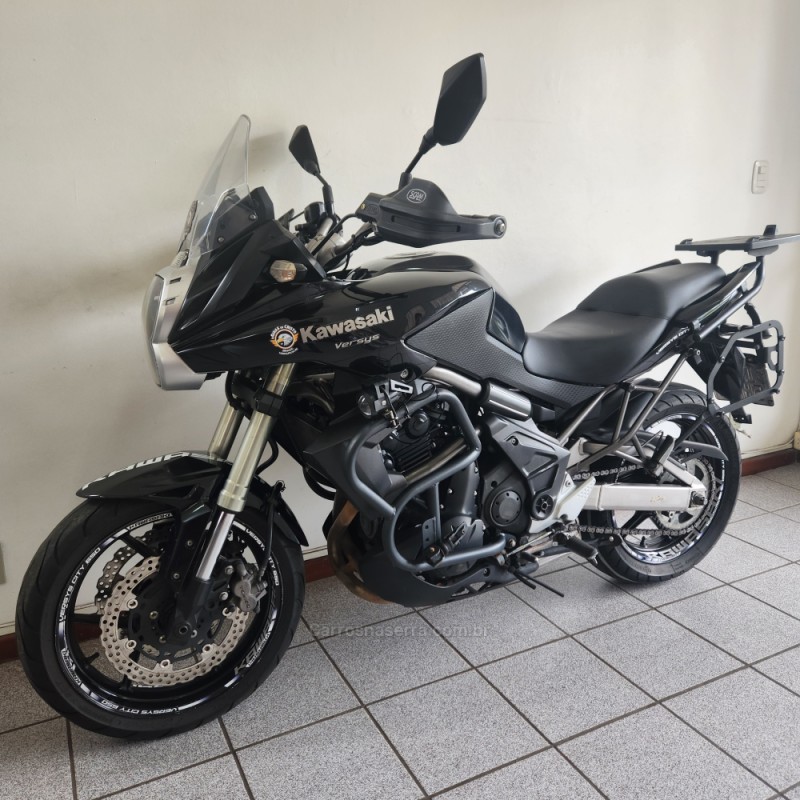 VERSYS 650  - 2011 - FARROUPILHA