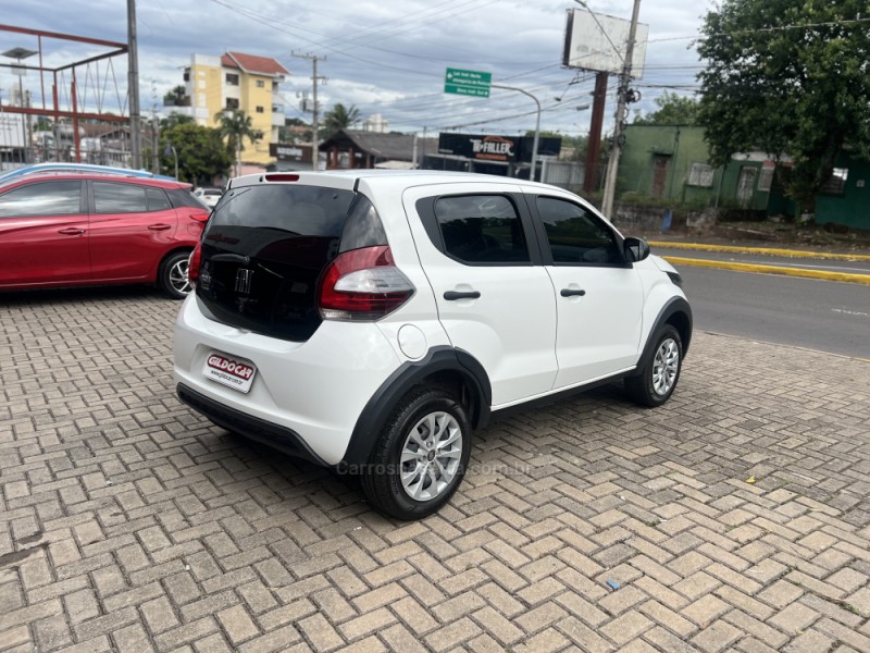 MOBI 1.0 8V EVO FLEX LIKE. MANUAL - 2024 - CAMPO BOM