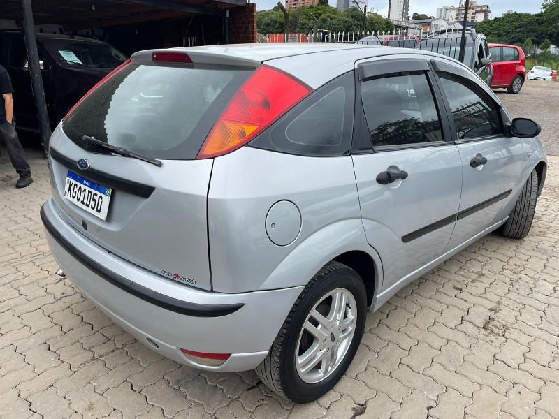 FOCUS 1.6 GLX SEDAN 16V FLEX 4P MANUAL - 2008 - CAXIAS DO SUL