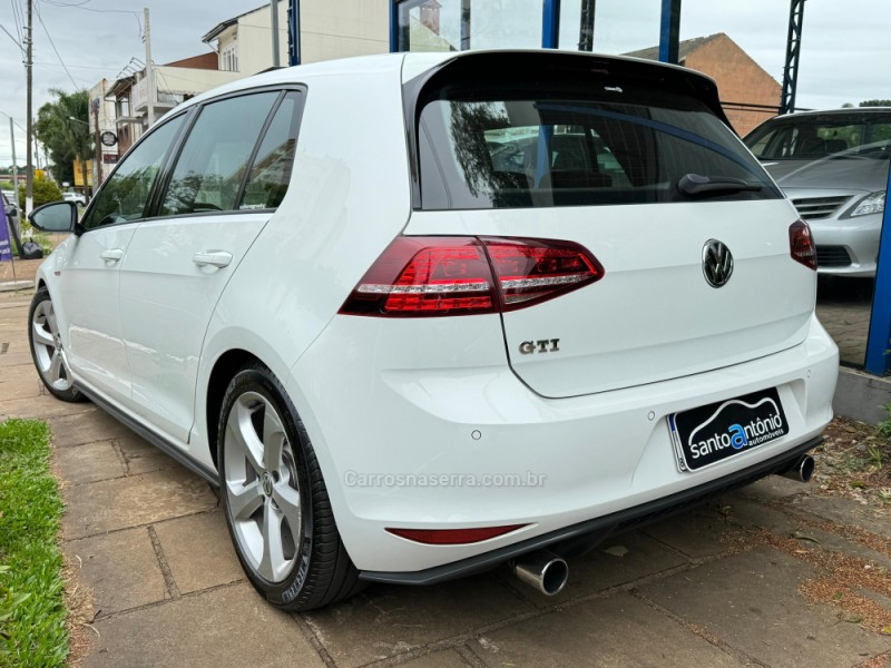 GOLF 2.0 TSI 350 GTI 16V 230CV TURBO GASOLINA 4P AUTOMATIZADO - 2015 - LAGOA VERMELHA