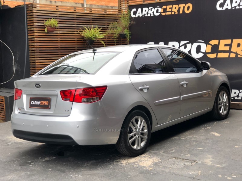 CERATO 1.6 EX SEDAN 16V GASOLINA 4P AUTOMÁTICO - 2012 - NOVO HAMBURGO