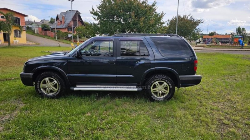 BLAZER 2.8 EXECUTIVE 4X4 12V TURBO INTERCOOLER DIESEL 4P MANUAL - 2008 - VACARIA