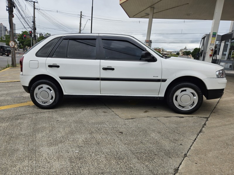 GOL 1.0 MI PLUS 8V FLEX 4P MANUAL G.IV - 2006 - CAXIAS DO SUL