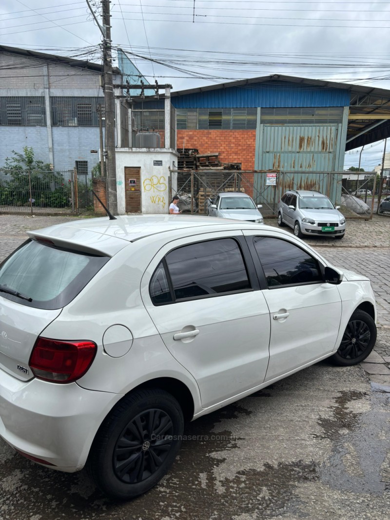 GOL 1.0 MI CITY 8V FLEX 4P MANUAL - 2015 - CAXIAS DO SUL