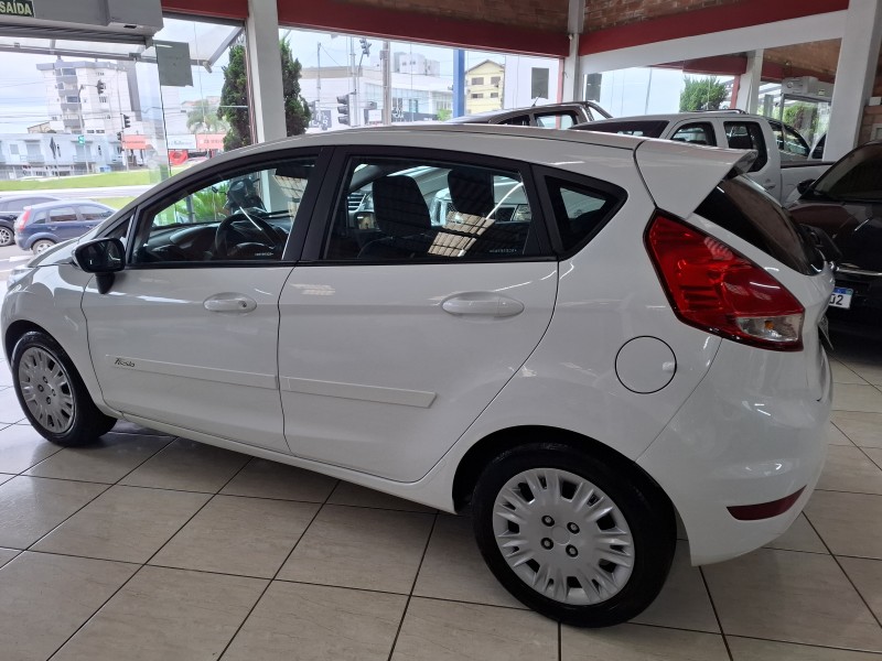 FIESTA 1.5 S HATCH 16V FLEX 4P MANUAL - 2016 - FARROUPILHA