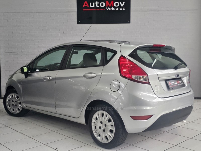 FIESTA 1.6 SE HATCH 16V FLEX 4P MANUAL - 2017 - CAXIAS DO SUL