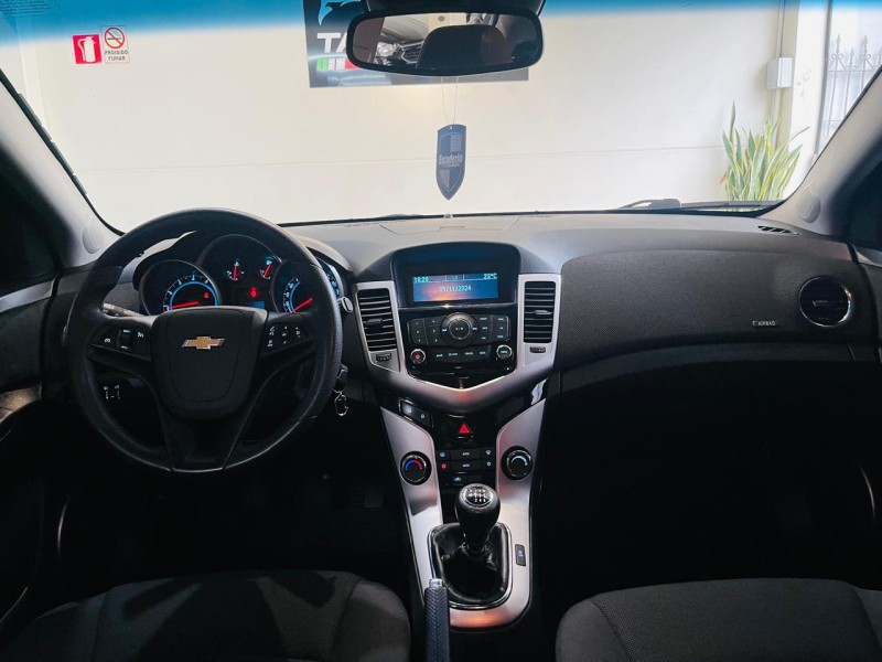 CRUZE 1.8 LT 16V FLEX 4P MANUAL - 2015 - CAXIAS DO SUL