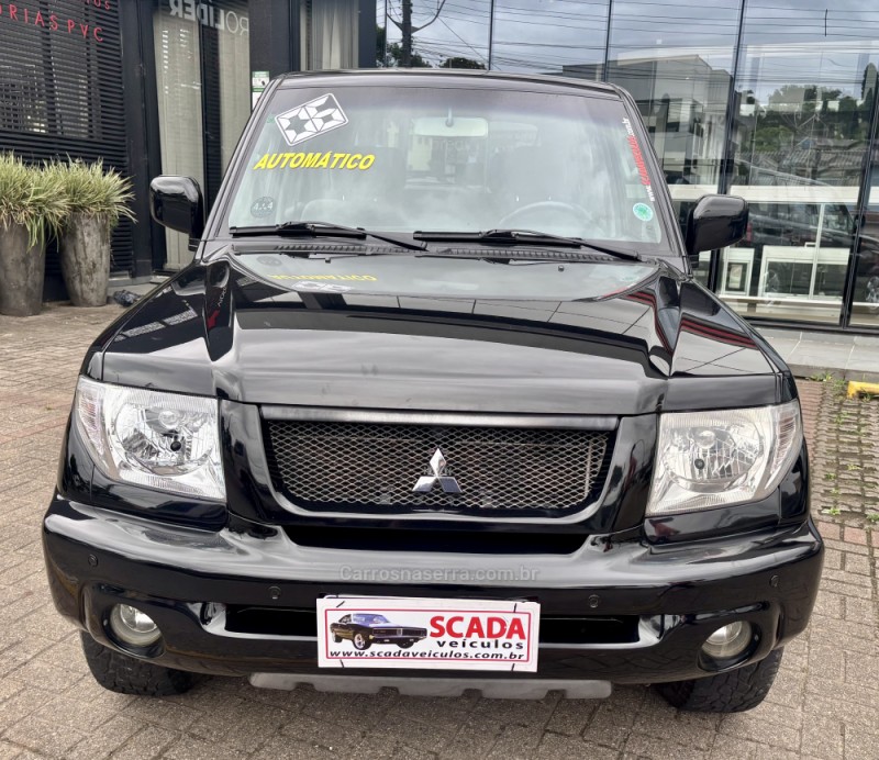 PAJERO TR4 2.0 4X4 16V 140CV FLEX 4P AUTOMÁTICO - 2006 - CAXIAS DO SUL