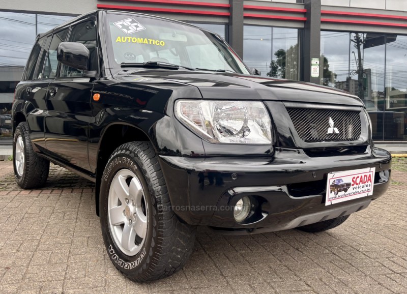 PAJERO TR4 2.0 4X4 16V 140CV FLEX 4P AUTOMÁTICO - 2006 - CAXIAS DO SUL