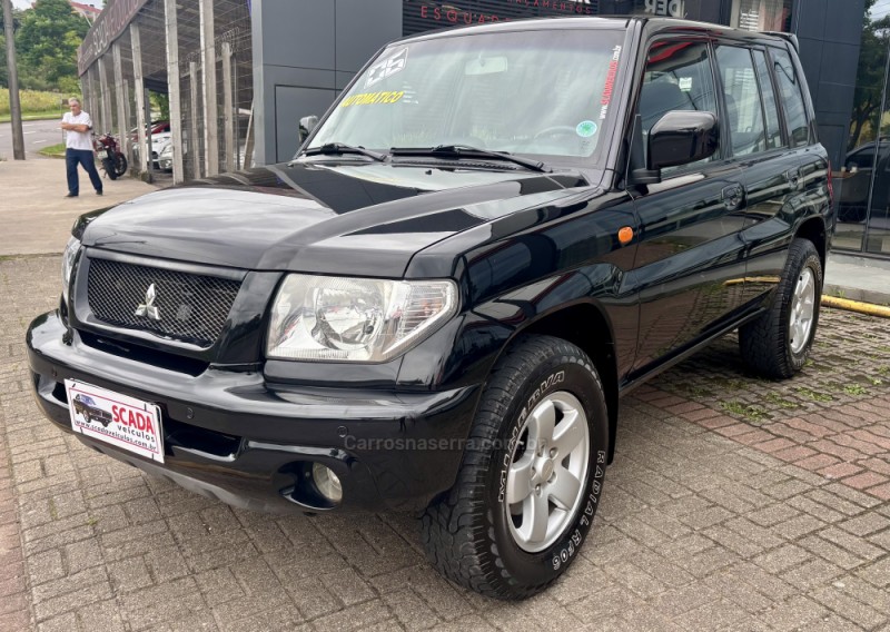 PAJERO TR4 2.0 4X4 16V 140CV FLEX 4P AUTOMÁTICO - 2006 - CAXIAS DO SUL