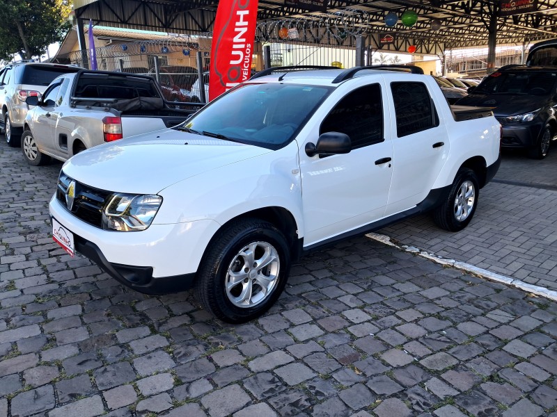 duster oroch 1.6 16v flex expression 4p manual 2018 caxias do sul