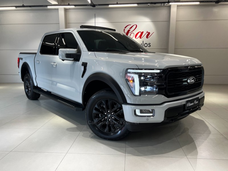 F-150 5.0 V8 CD LARIAT BLACK FX4 GASOLINA 4P AUTOMÁTICO - 2024 - FLORES DA CUNHA