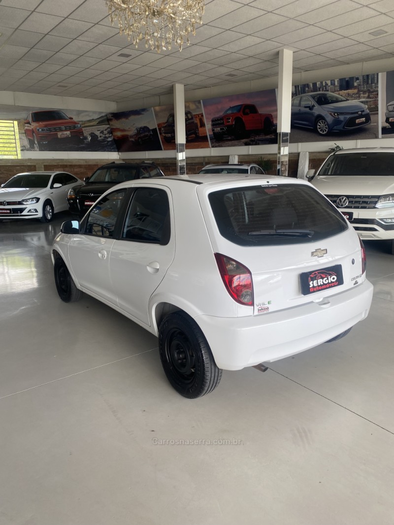 CELTA 1.0 MPFI LT 8V FLEX 4P MANUAL - 2014 - PAROBé