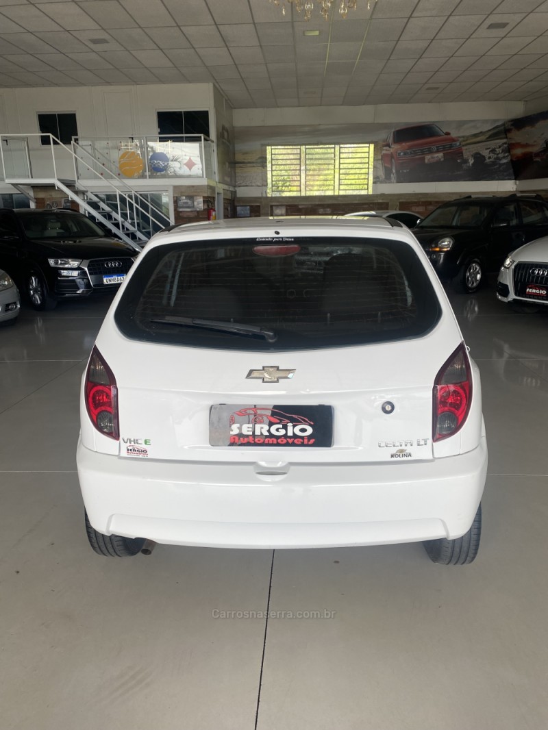 CELTA 1.0 MPFI LT 8V FLEX 4P MANUAL - 2014 - PAROBé