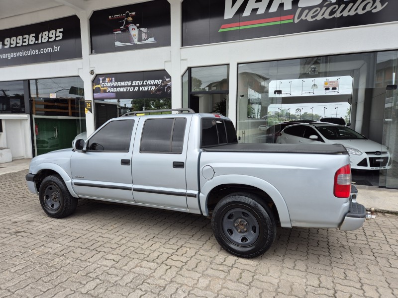 S10 2.4 ADVANTAGE 4X2 CD 8V FLEX 4P MANUAL - 2008 - CAXIAS DO SUL