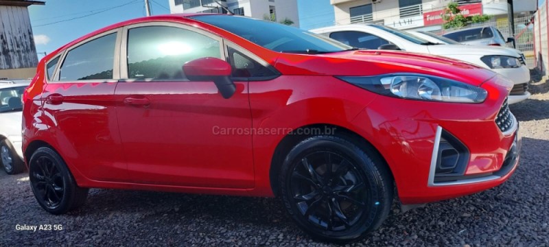 FIESTA 1.6 SE STYLE HATCH 16V FLEX 4P MANUAL - 2019 - SOMBRIO