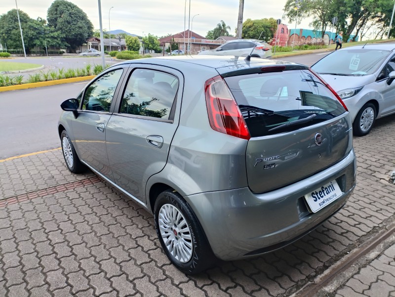 PUNTO 1.4 ATTRACTIVE 8V FLEX 4P MANUAL - 2011 - BOM PRINCíPIO