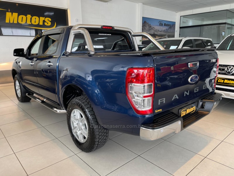 RANGER 2.5 XLT 4X2 CD 16V FLEX 4P MANUAL - 2014 - SãO LEOPOLDO