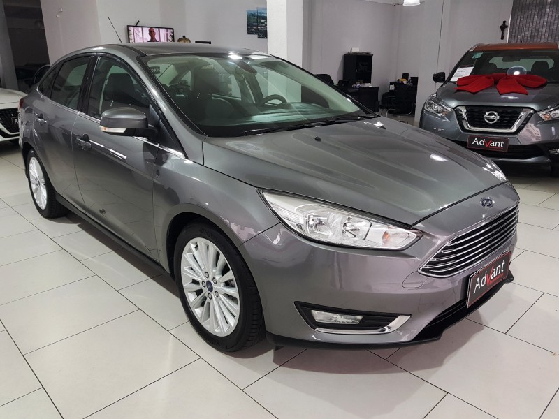 FOCUS 2.0 TITANIUM FASTBACK 16V FLEX 4P AUTOMÁTICO - 2016 - CAXIAS DO SUL