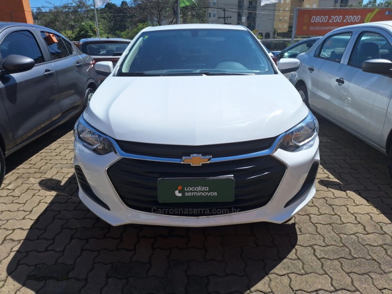 ONIX 1.0 SEDAN PLUS LT 12V FLEX 4P MANUAL - 2023 - CAXIAS DO SUL