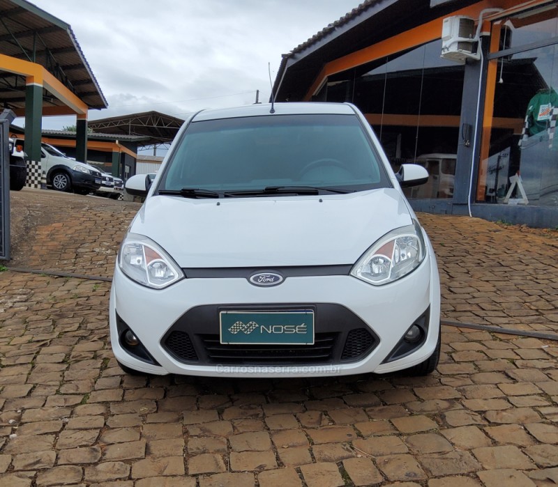 FIESTA 1.6 SE SEDAN 16V FLEX 4P MANUAL - 2014 - NãO-ME-TOQUE