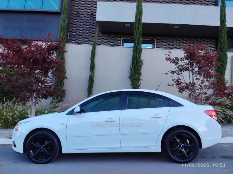 CRUZE 1.8 LT 16V FLEX 4P AUTOMÁTICO - 2013 - FARROUPILHA