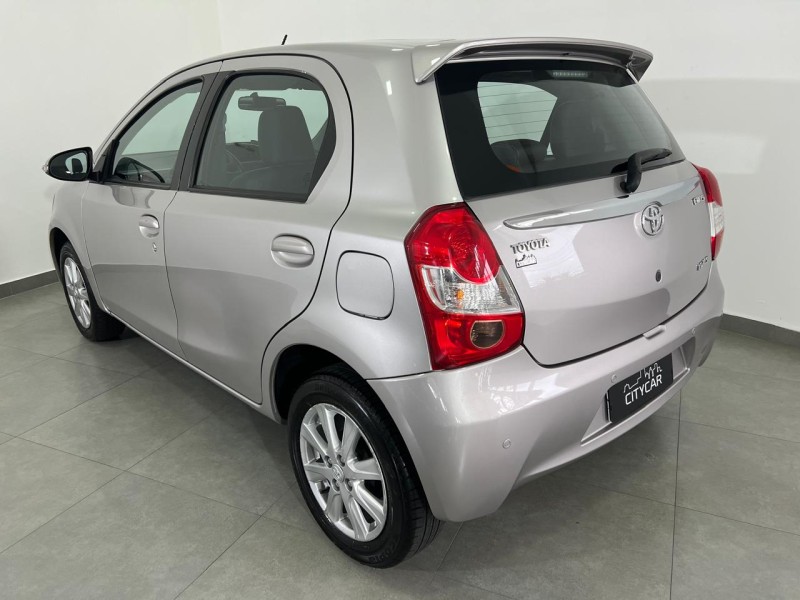 ETIOS 1.5 XLS 16V FLEX 4P MANUAL - 2017 - FARROUPILHA