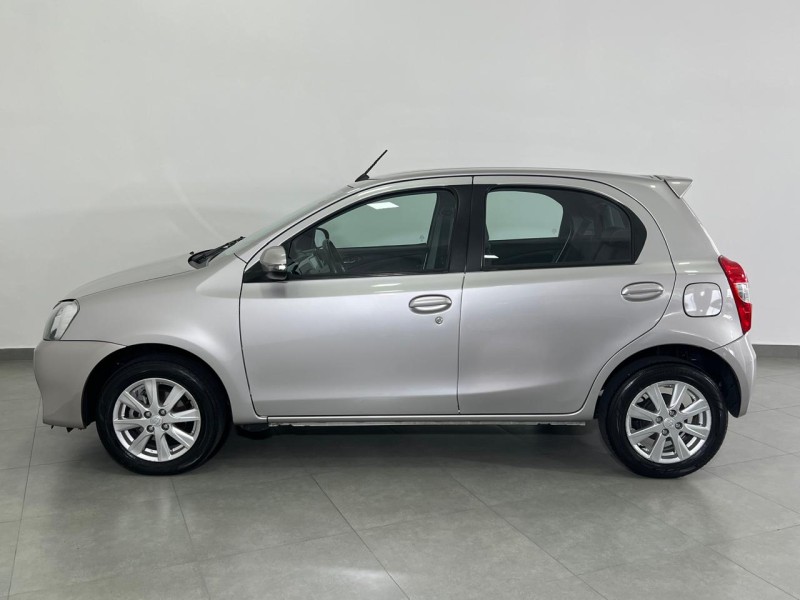 ETIOS 1.5 XLS 16V FLEX 4P MANUAL - 2017 - FARROUPILHA