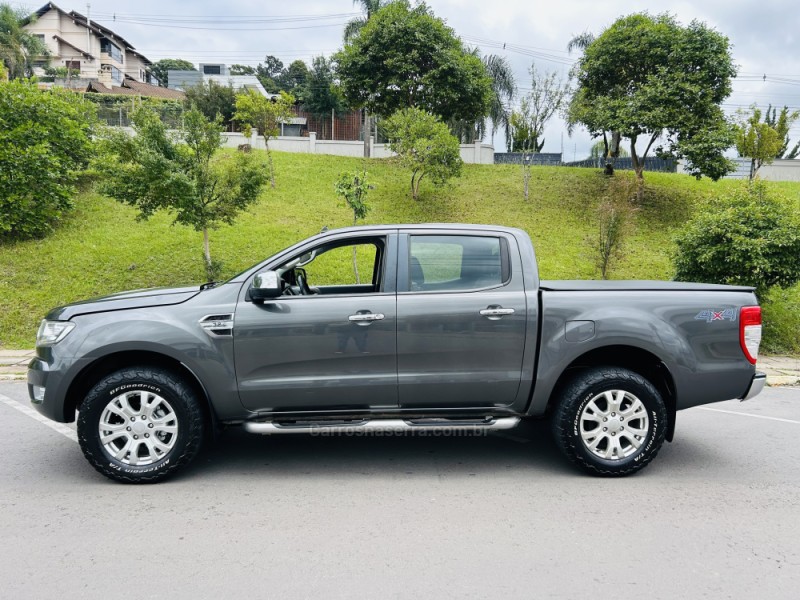 RANGER 3.2 XLT 4X4 CD 20V DIESEL 4P AUTOMÁTICO - 2018 - BENTO GONçALVES