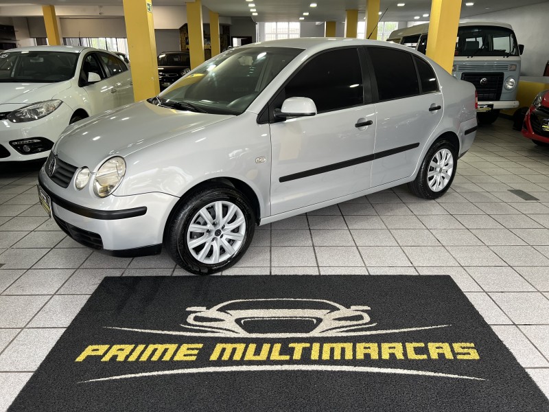 POLO SEDAN 1.6 MI 8V FLEX 4P MANUAL