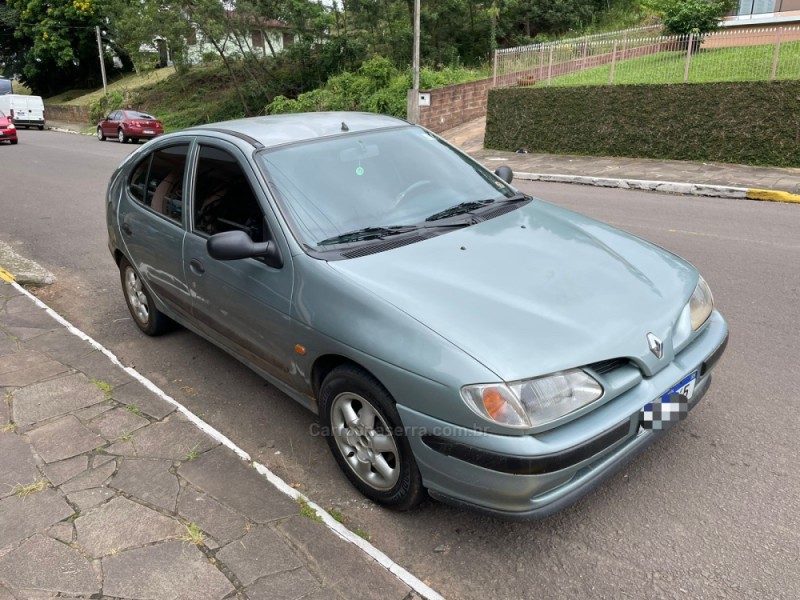 MÉGANE 1.6 RT 16V GASOLINA 4P MANUAL - 1998 - CARLOS BARBOSA