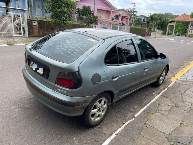 MÉGANE 1.6 RT 16V GASOLINA 4P MANUAL - 1998 - CARLOS BARBOSA