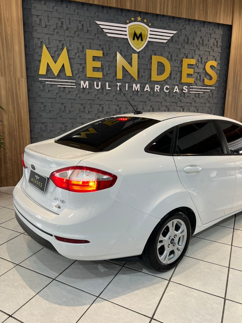 FIESTA 1.6 SEL SEDAN 16V FLEX 4P MANUAL  - 2015 - NOVO HAMBURGO