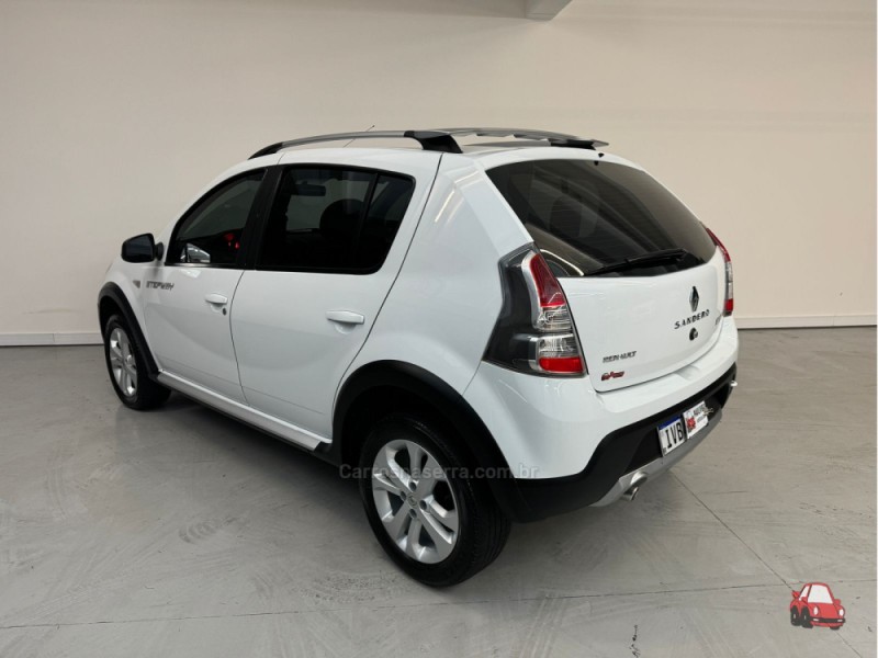 SANDERO 1.6 STEPWAY 16V FLEX 4P AUTOMÁTICO - 2014 - CAXIAS DO SUL