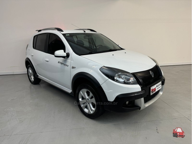 SANDERO 1.6 STEPWAY 16V FLEX 4P AUTOMÁTICO - 2014 - CAXIAS DO SUL