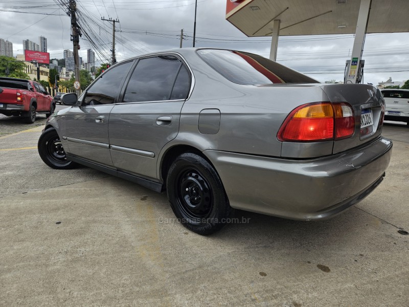 CIVIC 1.6 LX 16V GASOLINA 4P AUTOMÁTICO - 2000 - CAXIAS DO SUL