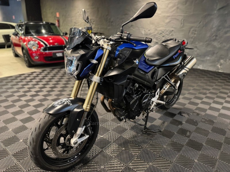 F 800 R - 2015 - FARROUPILHA