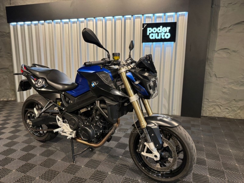 f 800 r 2015 farroupilha