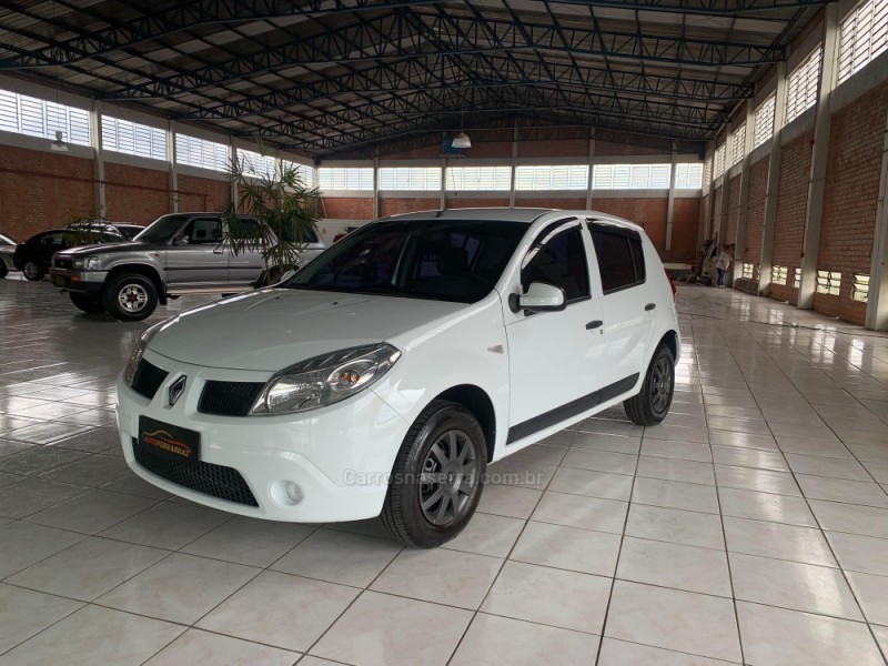 SANDERO 1.0 EXPRESSION 16V FLEX 4P MANUAL - 2011 - SAPIRANGA