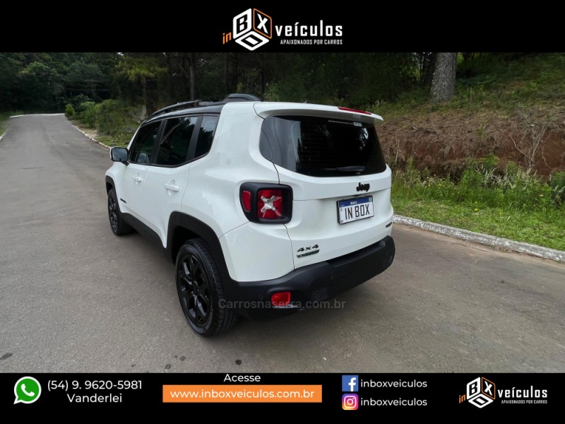 RENEGADE 2.0 NIGHT EAGLE 16V 4X4 TURBO DIESEL 4P AUTOMÁTICO - 2018 - GRAMADO