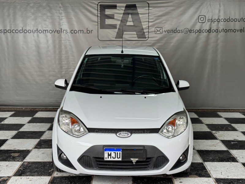 FIESTA 1.6 MPI CLASS HATCH 8V FLEX 4P MANUAL - 2013 - NOVA PRATA