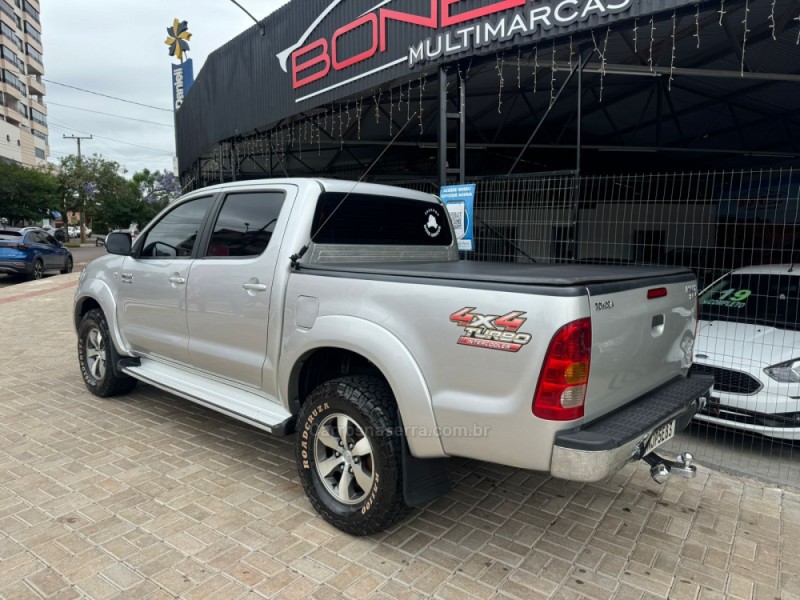 HILUX 3.0 SRV 4X4 CD 16V TURBO INTERCOOLER DIESEL 4P AUTOMÁTICO - 2010 - TAPEJARA