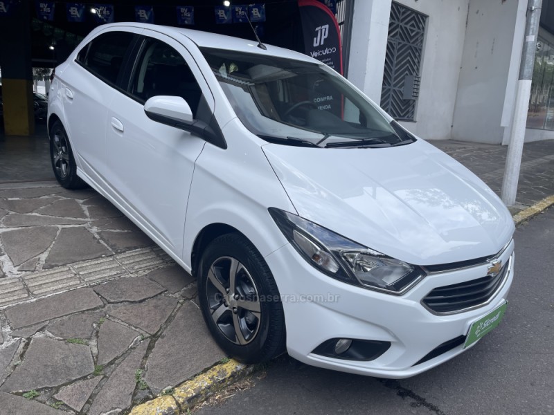 ONIX 1.4 MPFI LTZ 8V FLEX 4P MANUAL - 2017 - BENTO GONçALVES