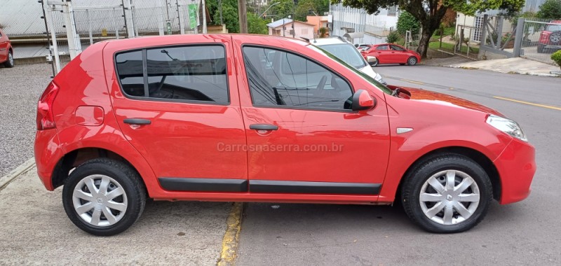 SANDERO 1.6 EXPRESSION 8V FLEX 4P MANUAL - 2012 - FARROUPILHA