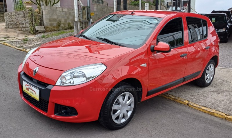 SANDERO 1.6 EXPRESSION 8V FLEX 4P MANUAL - 2012 - FARROUPILHA