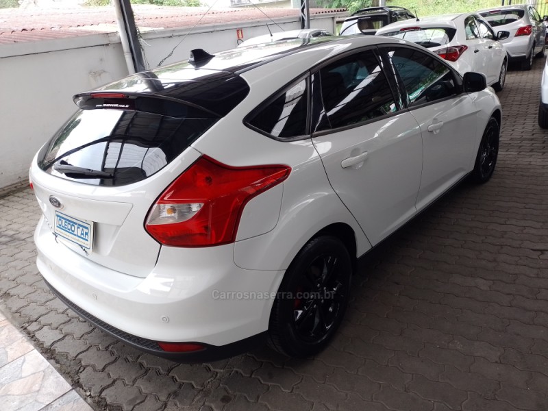 FOCUS 1.6 SE 16V FLEX 4P MANUAL - 2015 - CAXIAS DO SUL