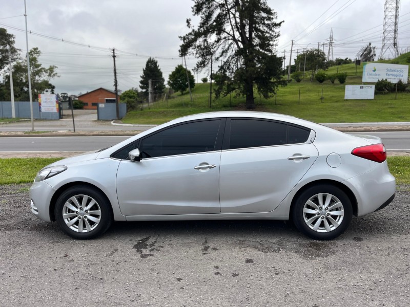 CERATO 1.6 SX3 16V FLEX 4P AUTOMÁTICO - 2015 - FARROUPILHA