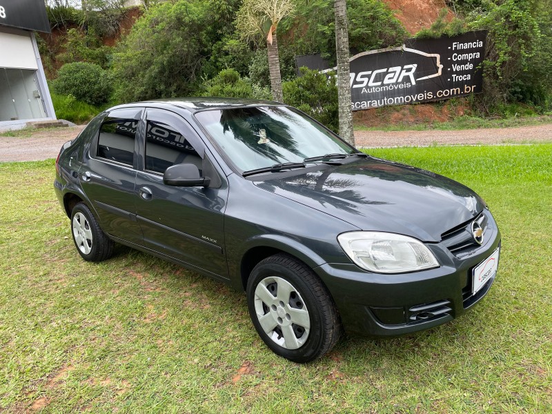 PRISMA 1.4 MPFI MAXX 8V FLEX 4P MANUAL - 2008 - BOM PRINCíPIO