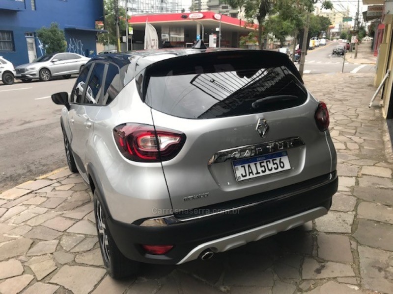 CAPTUR 1.6 LIFE 16V FLEX 4P AUTOMÁTICO - 2021 - CAXIAS DO SUL